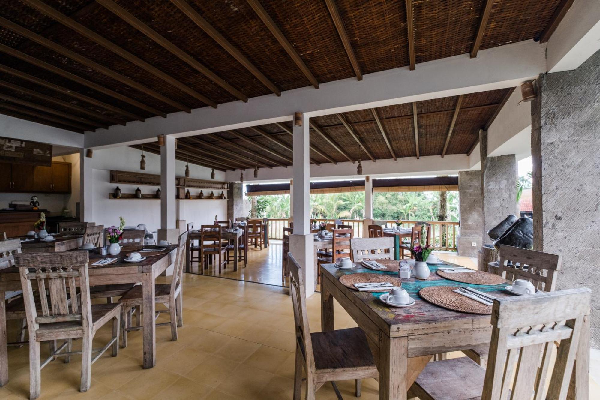 Alam Puisi Villa Ubud Eksteriør billede